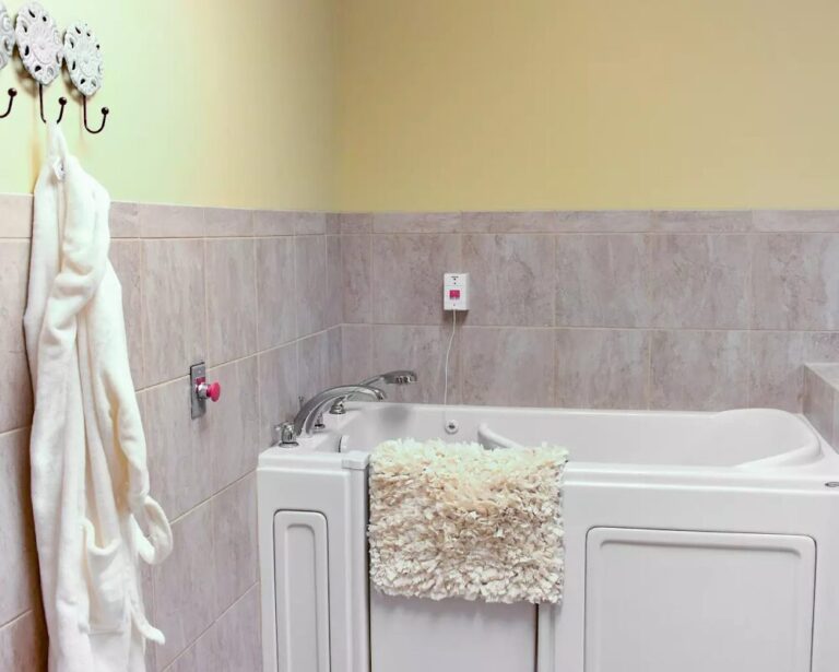Danbury Senior Living photo