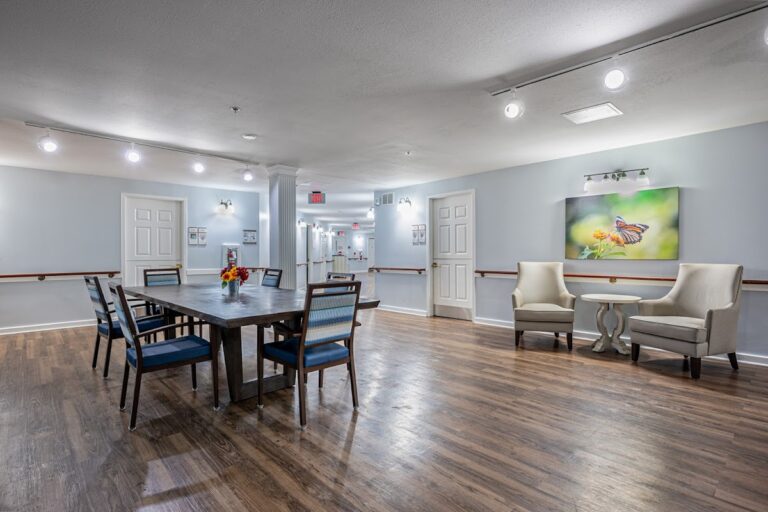 Shawnee Estates Senior Living photo