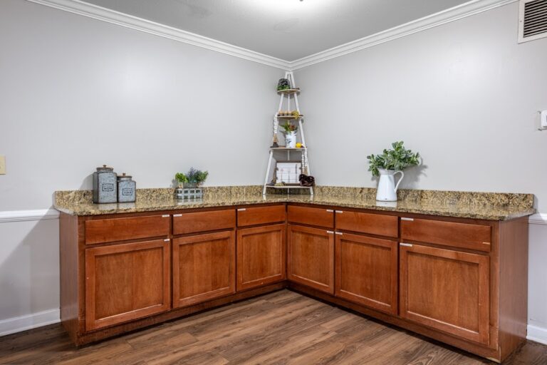 Shawnee Estates Senior Living photo